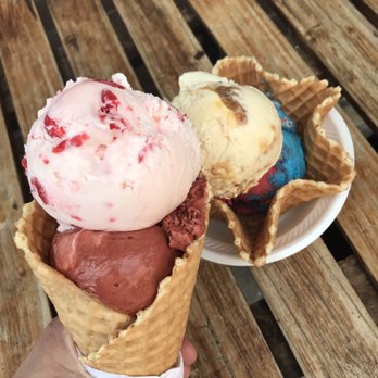 delicious ice cream in Pittsburgh