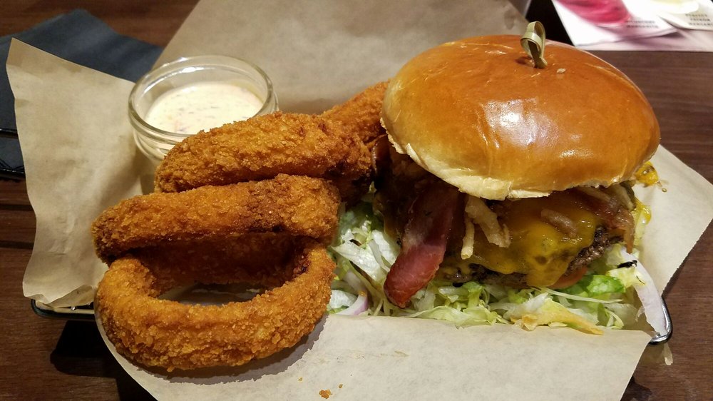 Restaurants in North Fayette Township