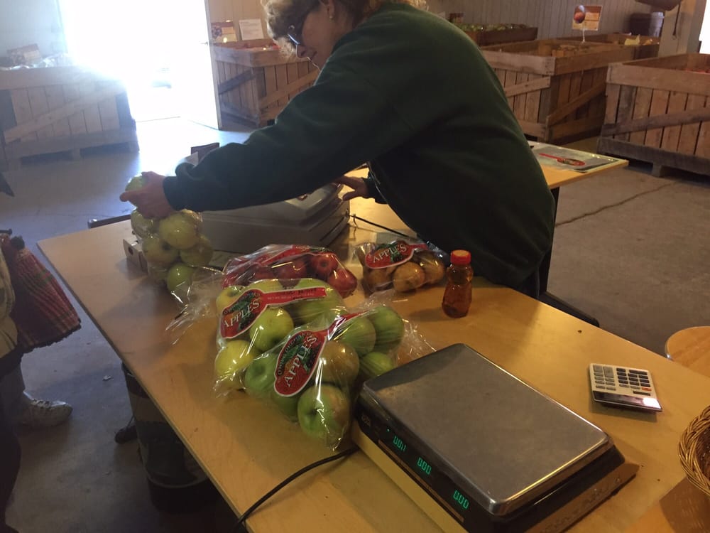 Pittsburgh Apple Orchards You Don't Want to Miss