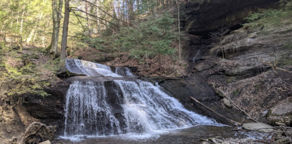 waterfalls near pittsburgh hells hollow